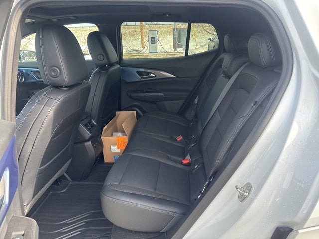 2025 Chevrolet Equinox EV LT