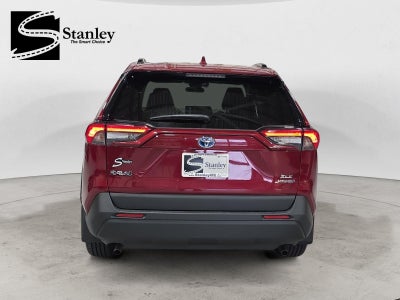 2020 Toyota RAV4 Hybrid XLE