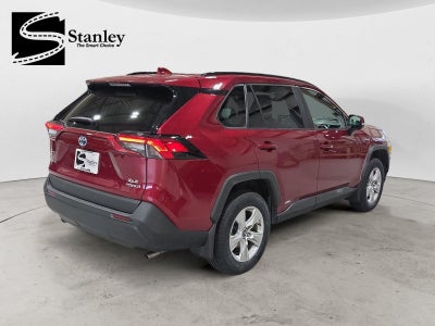 2020 Toyota RAV4 Hybrid XLE