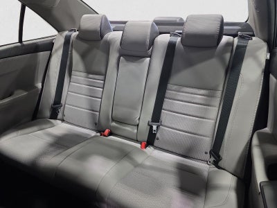 2016 Toyota Camry XLE